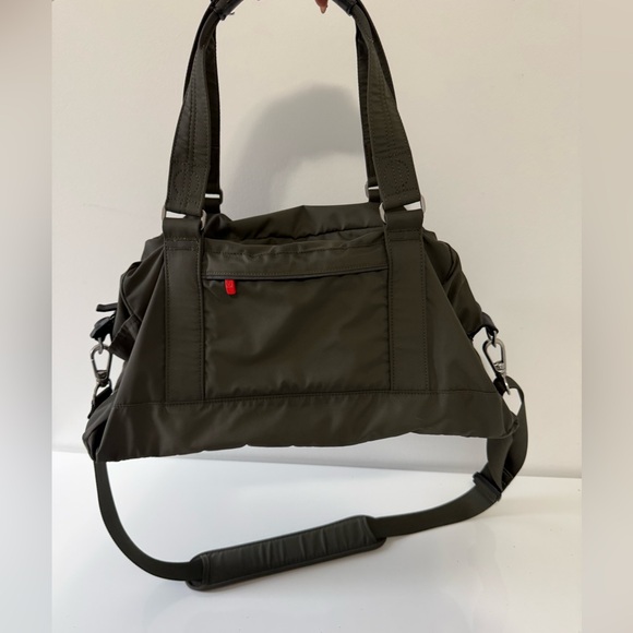 Lululemon Olive Green Duffel Gym Bag | Crossbody & Handheld Weekender Travel Bag - Picture 9 of 9